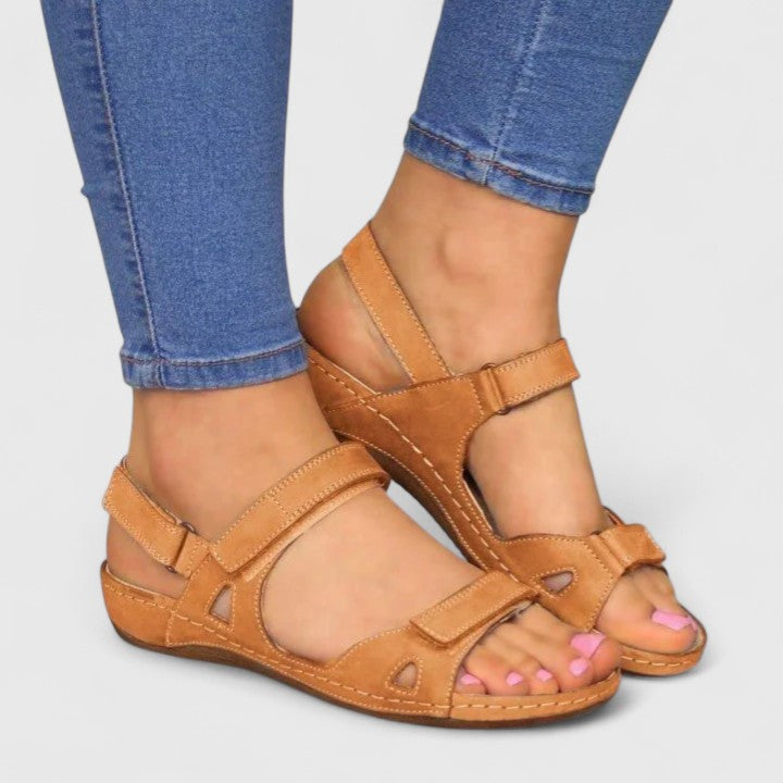 Bianca | Comfortable Sandals Clara Monroe