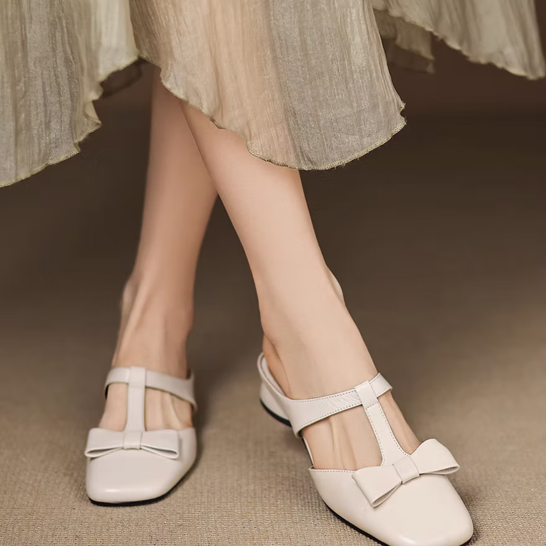 Shiena | Square Toe Slippers