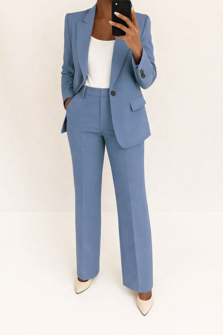 Julie™ | Two-Piece Women’s Suit Local Neighbours Sedona